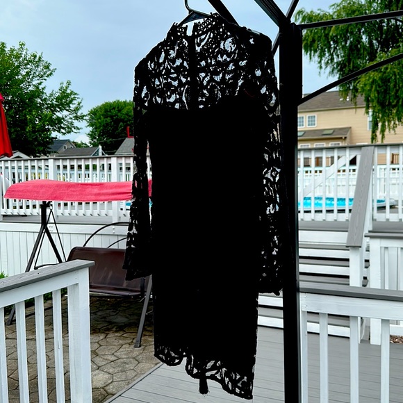 💥😍FREE PEOPLE NORTH STAR BLACK DRESS~ SEQUENCE,LACE, BELL SLEEVES = SEXY & HOT - Picture 2 of 9